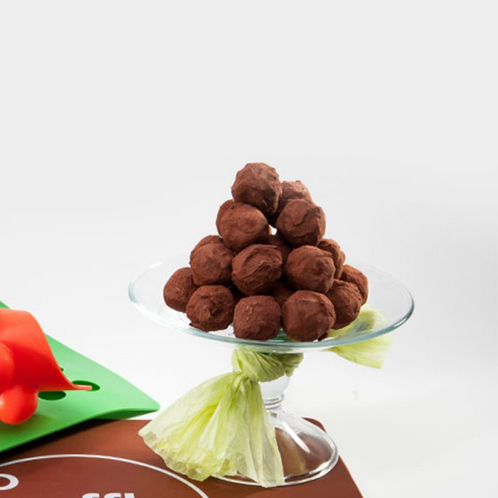 Medium round candy