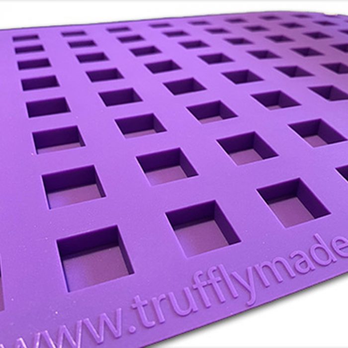 Mini cube mold