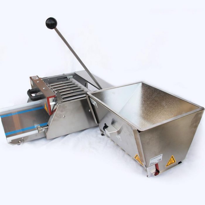 Standard hopper for universal depositor