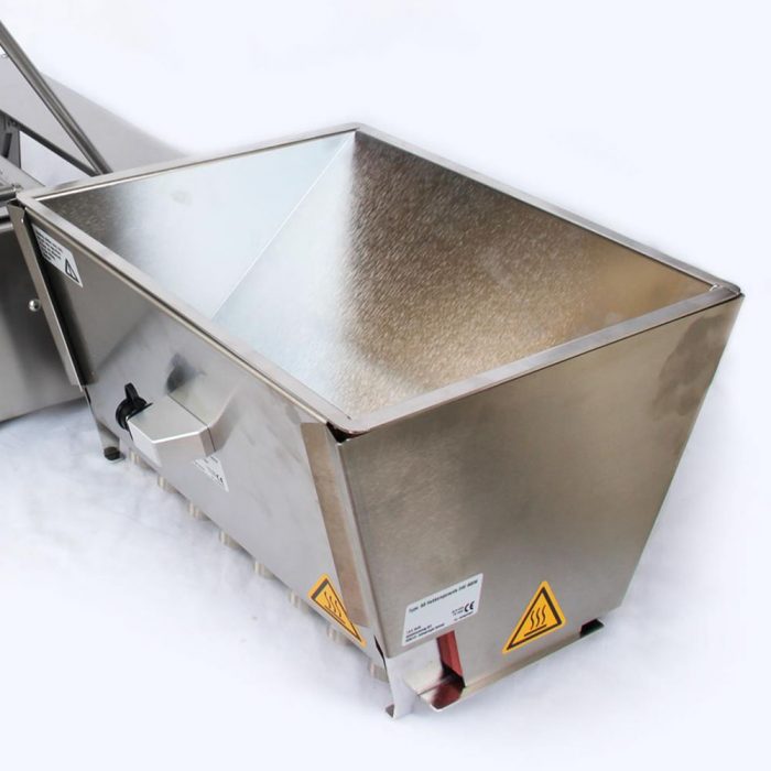 Standard hopper for universal depositor